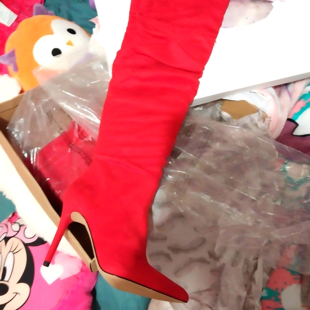 Jessica Simpson boots